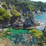 Typical Toulon Apartment 50M Beaches